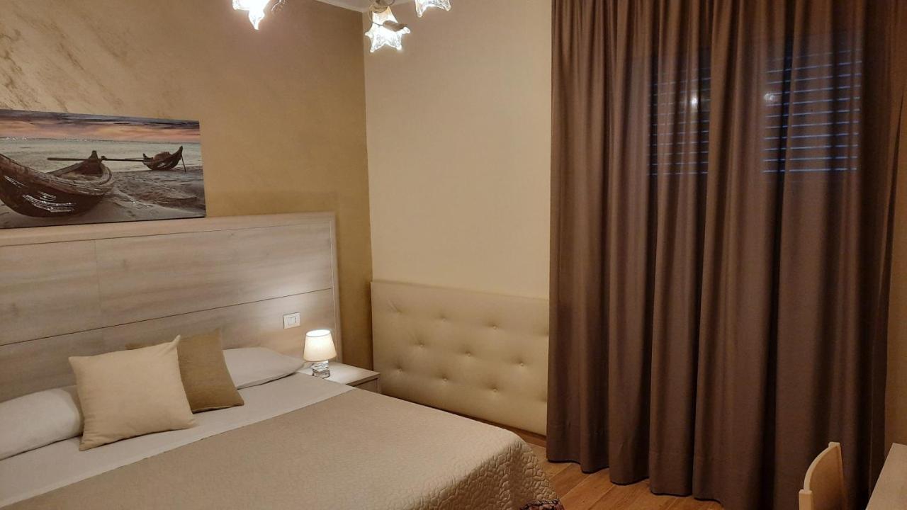 Oasi Perla Del Mare Rooms Aci Castello Ngoại thất bức ảnh