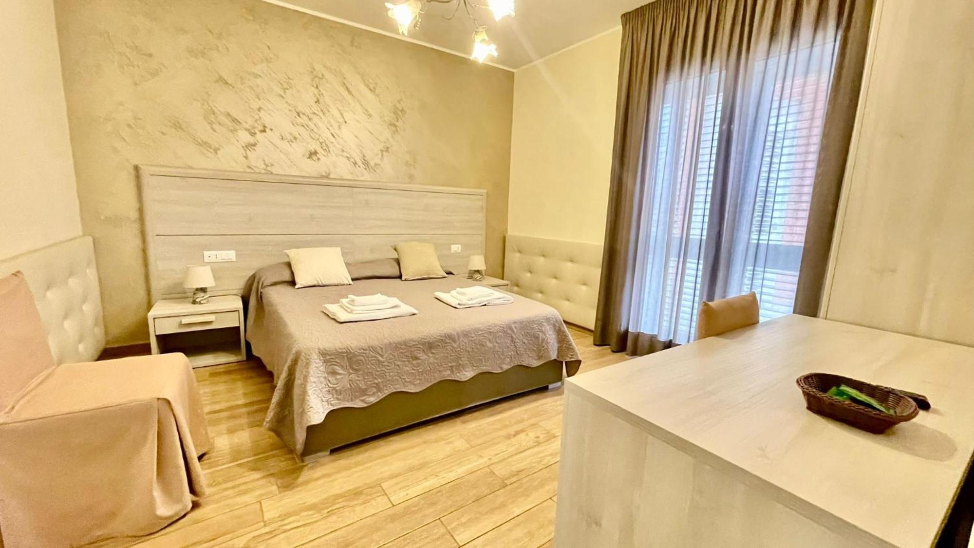 Oasi Perla Del Mare Rooms Aci Castello Ngoại thất bức ảnh