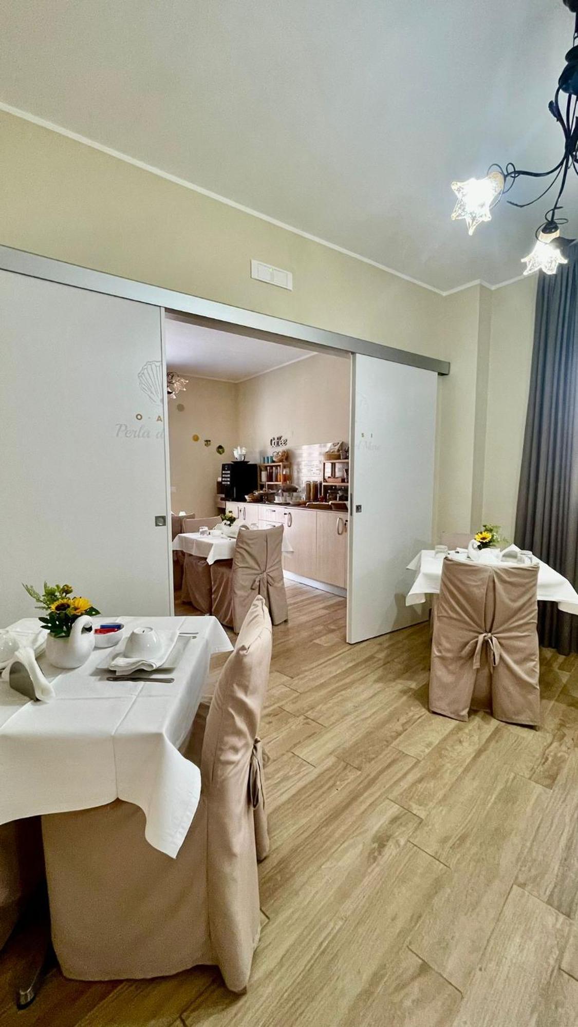 Oasi Perla Del Mare Rooms Aci Castello Ngoại thất bức ảnh