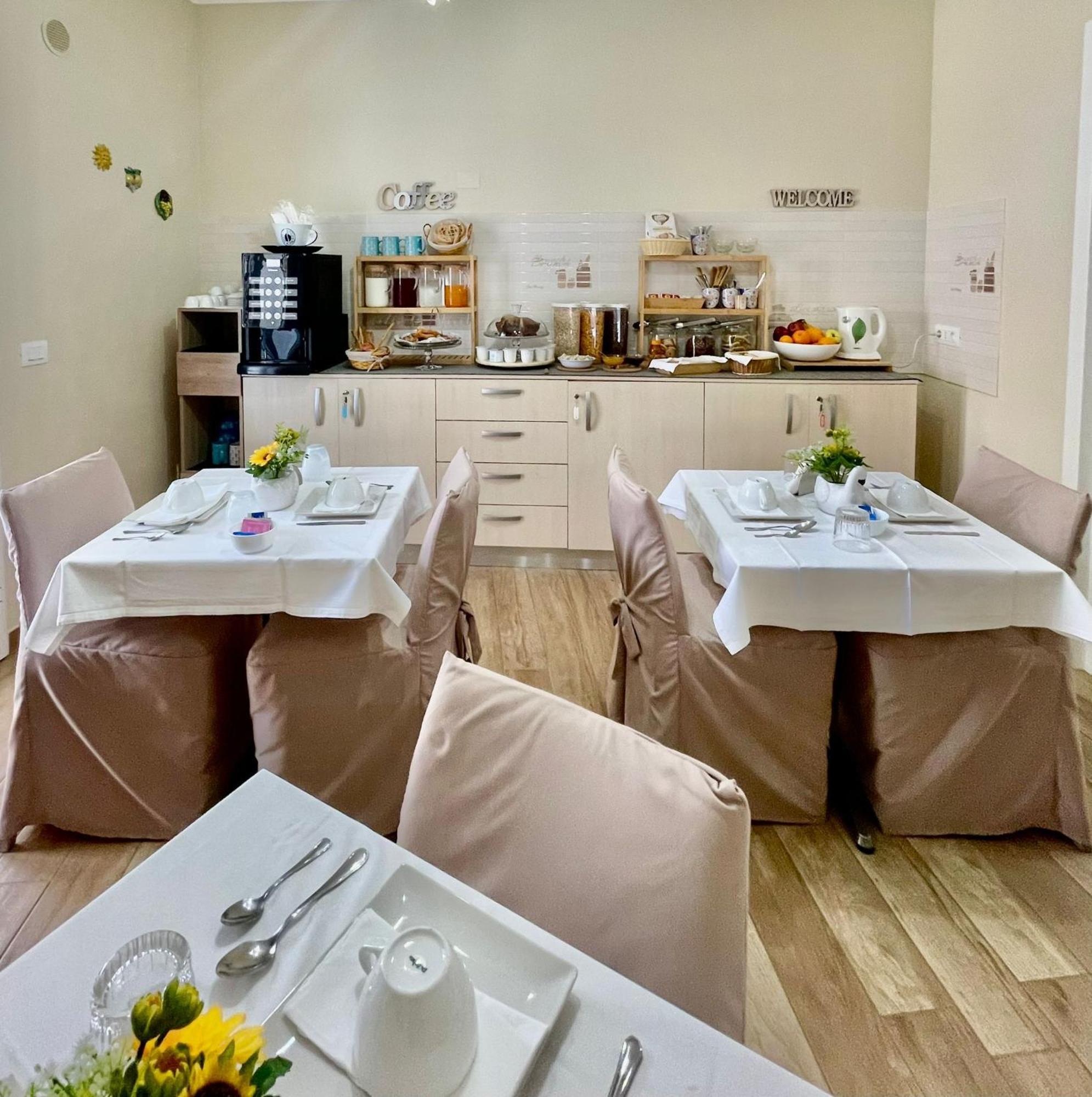 Oasi Perla Del Mare Rooms Aci Castello Ngoại thất bức ảnh